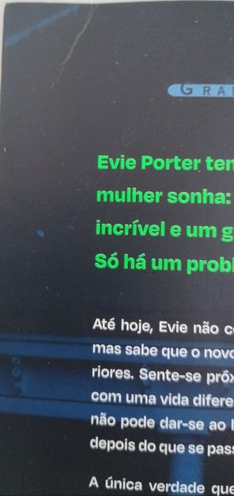 Thriller - "A Primeira Mentira Ganha" de Ashley Elston