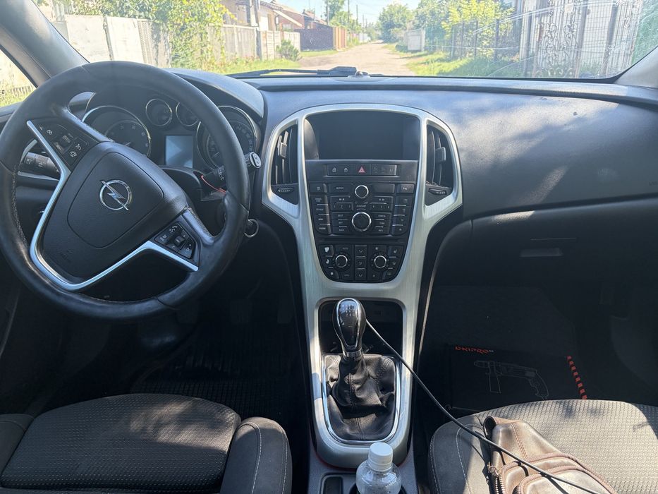 opel astra sports tourer