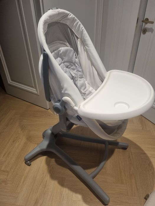 Chico Baby hug 4 w 1