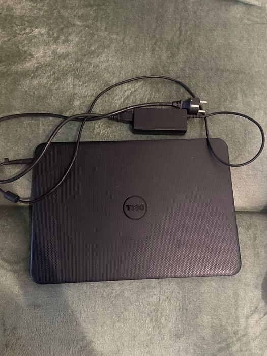 Laptop Dell Inspiron 15 3531