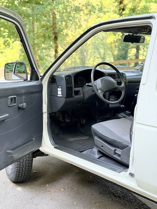 Nissan PIck-Up D21 2.5 D 4x4
