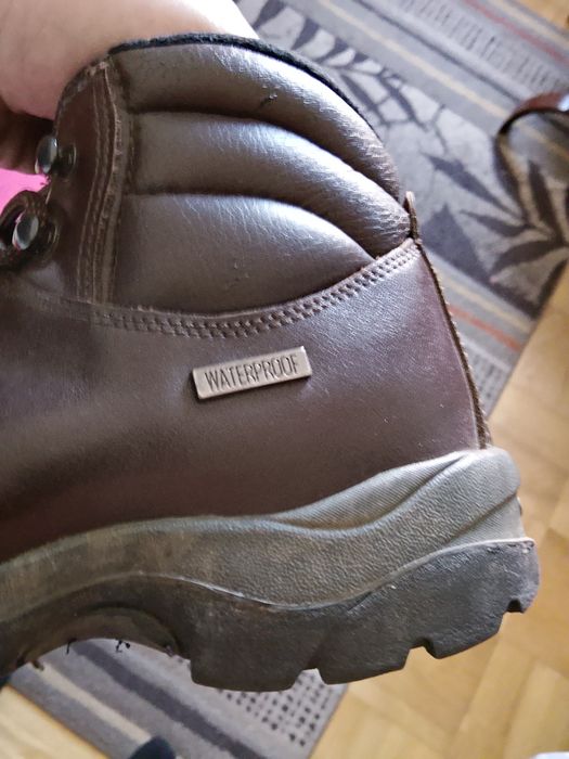 Sprzedam buty Hi-Tec skórzane