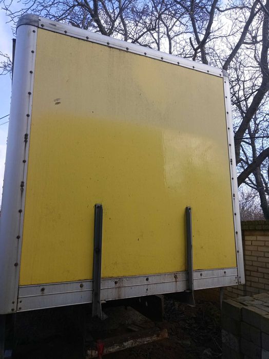 Будка утеплена. Атего.