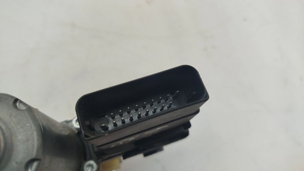 Motor vidro trás direito VOLKSWAGEN Golf VI (5K1)