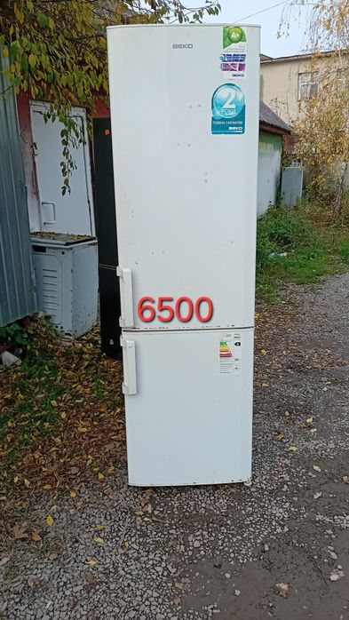 Холодильник Sharp WWH537GDUHD 180 см