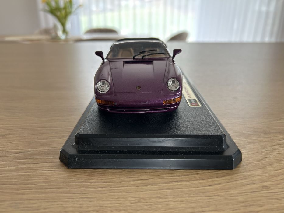 Bburago burago model Porsche 911 Carrera 1:24