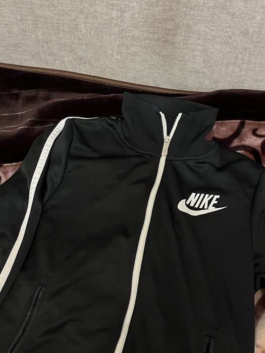 нова олімпійка nike