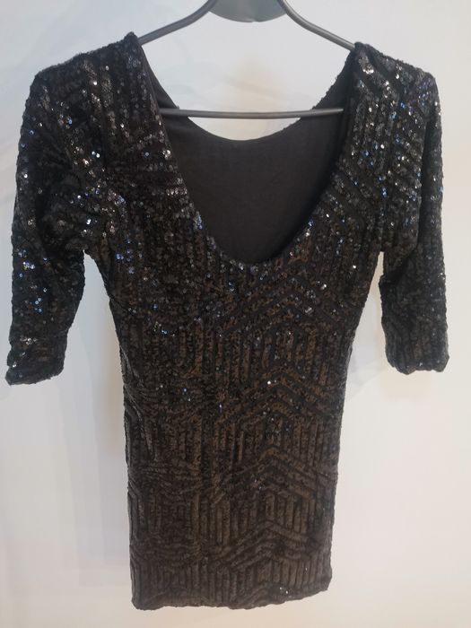 Czarna sukienka mini cekiny S (36)