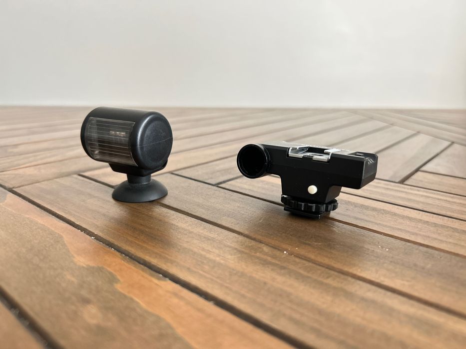 vários acessórios fotografia - tampas e células para flash