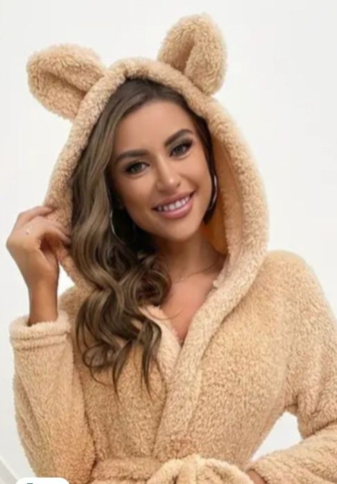 Плюшевые халатик с ушками  и секси  комбинезон