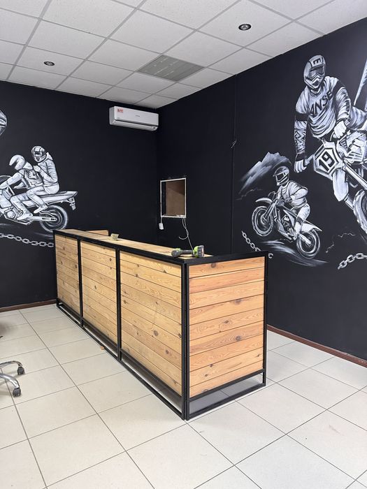 Продам деревянный ресепшен