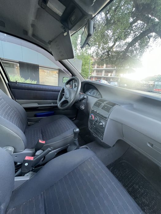 Carro FIAT Punto 55