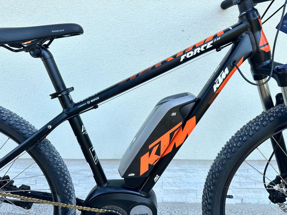 Rower KTM MACINA - wsp elektryczne Bosch, koła 27,5, ham hydrauliczne