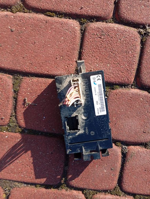 Moduł sterownik UCH Vivaro Trafic 1,9 Diesel Oryginał