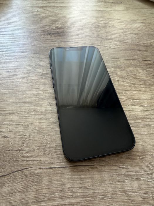 Продам iPhone 14 256 GB