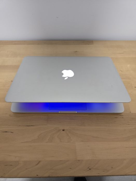 MacBook Pro 13" 2015 | i5 | 8GB | 128GB SSD |