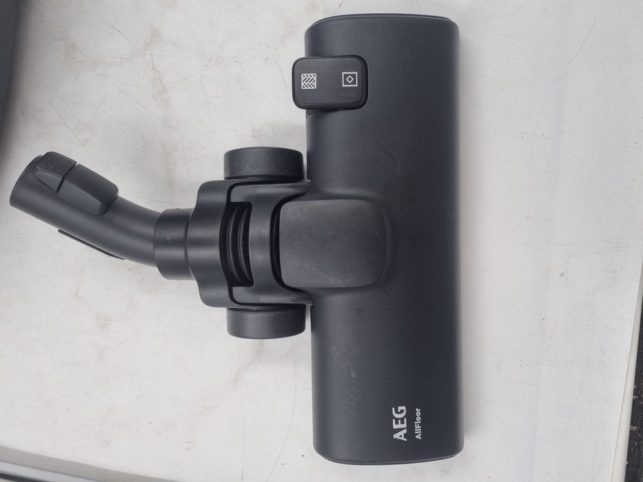 AEG Clean 5000 AB51C1SW odkurzacz workowy