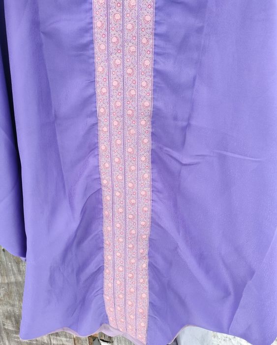 Fioletowy Ornat z psem