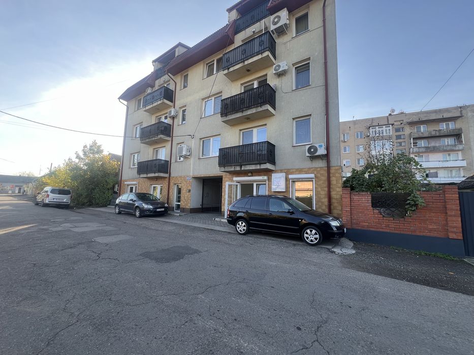 Продаж приміщення під комерцію в центрі міста