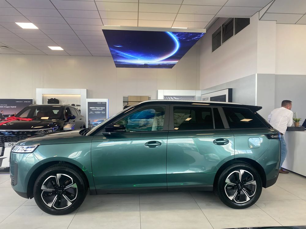 alt