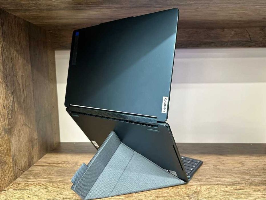 Laptop Lenovo Yoga Book 9 13IRU8 I7-1355U/16GB/512GB/DOTYK/WIN 11 stan bdb gwarancja