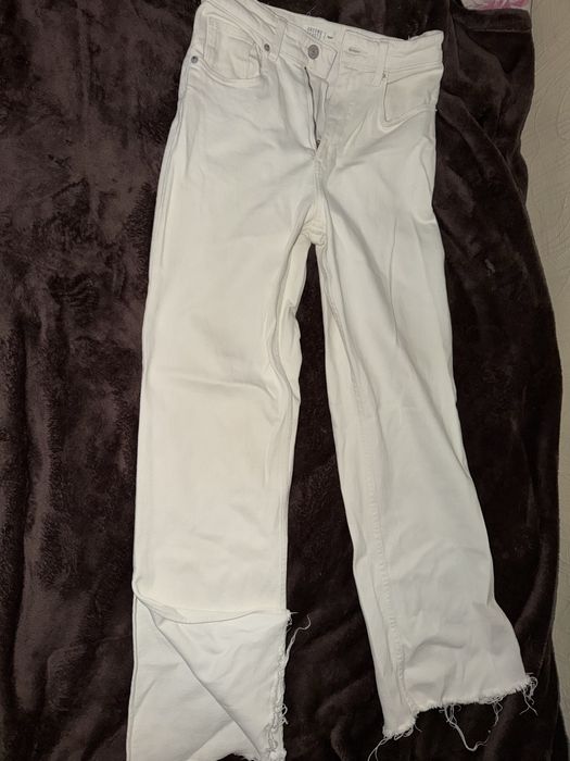 Розвантажую гардероб,читайте опис