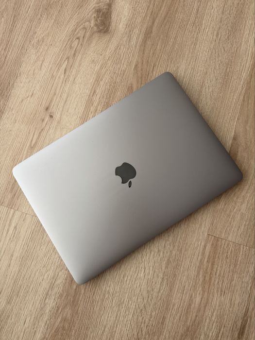 MacBook Pro 13” M1 | 16 GB RAM