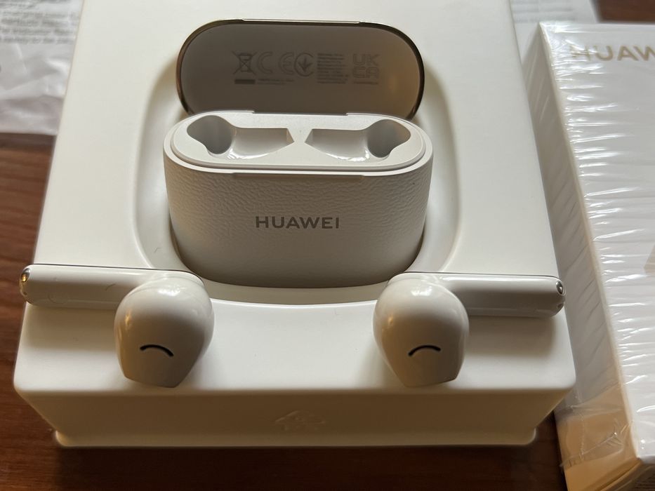 Отличный подарок HUAWEI FreeBuds SE 3