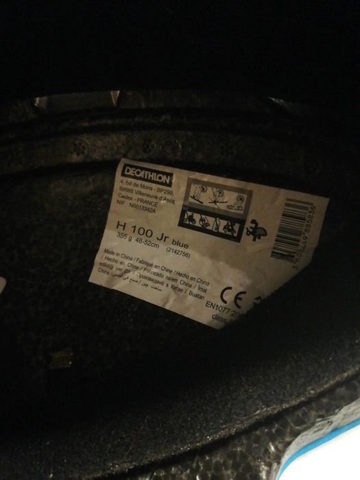 Ładny kask narciarski dziecięcy wedze 48-52cm