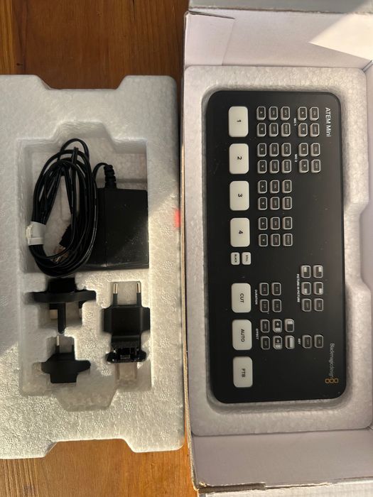 BLACKMAGIC ATEM MINI
