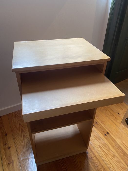 Móvel de escritório registadora/computador