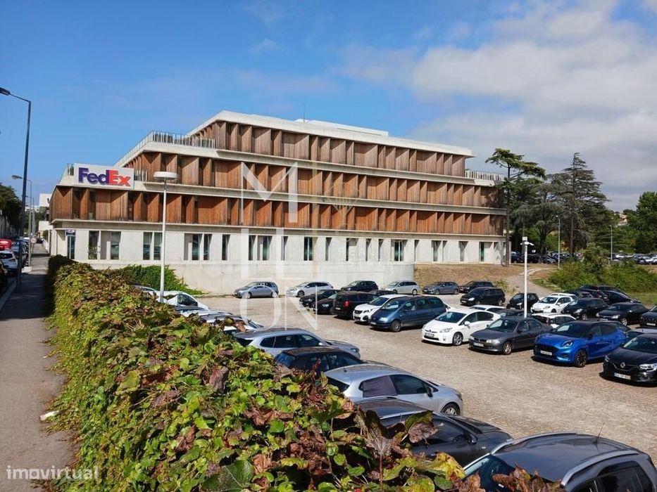 Plot of land 5 minutes from H.S. João Hospital