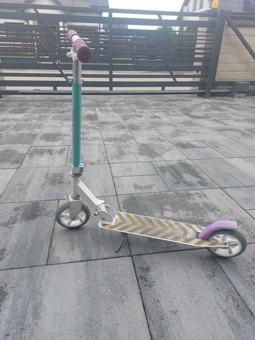 Hulajnoga dwukołowa