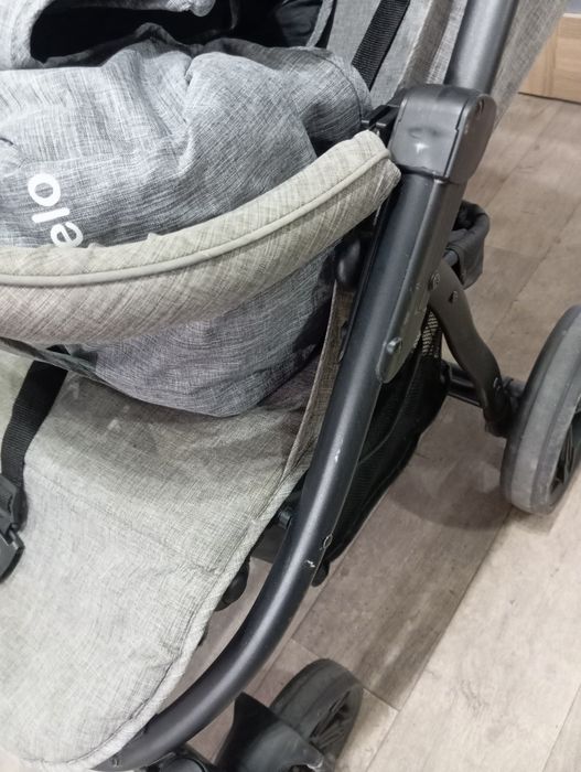 Szara spacerówka Lionelo