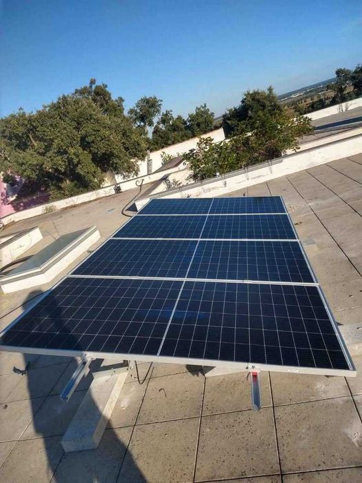 Paineis solares com microinversores