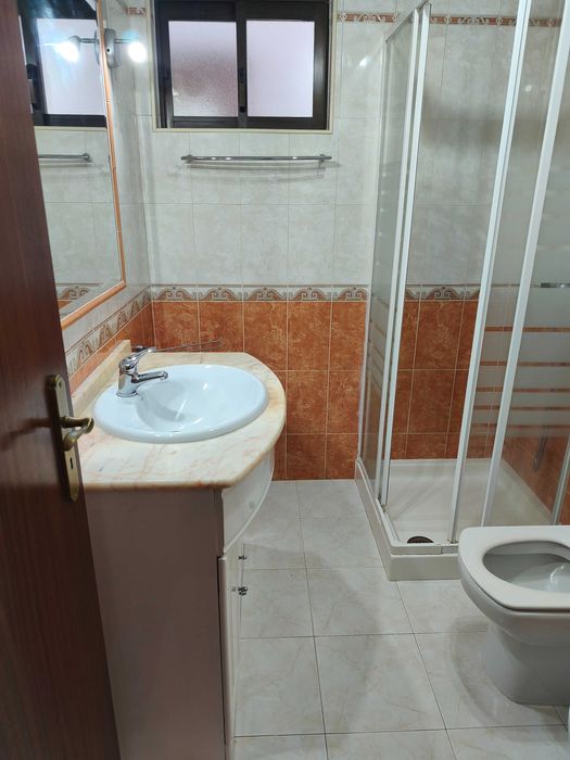 Moradia T2, para arrendamento
