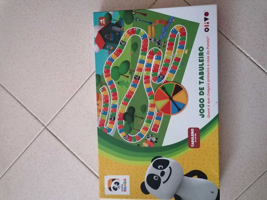 Jogo de tabuleiro do Panda, novo