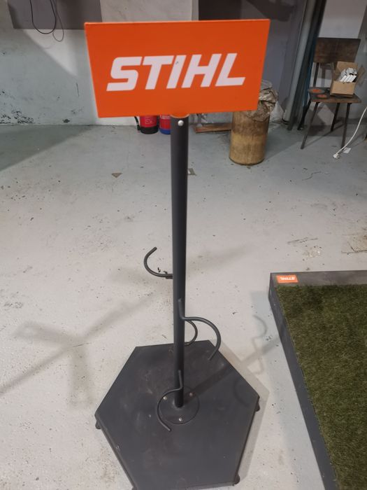 Expositores Stihl