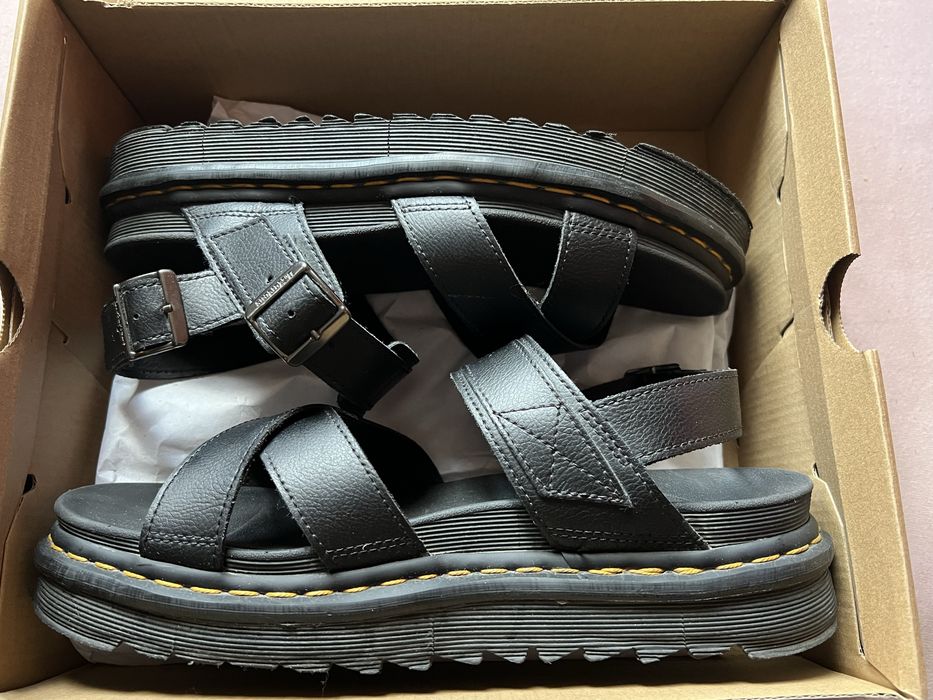 Nowe sandały Dr. Martens Voss II