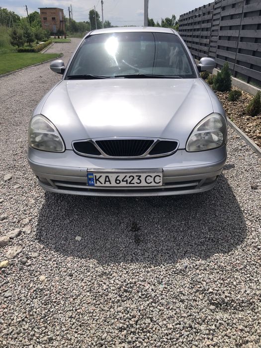 Продаю своє авто Део нубіра 2