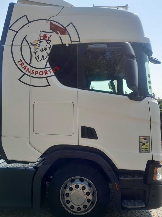 Camião scania R450