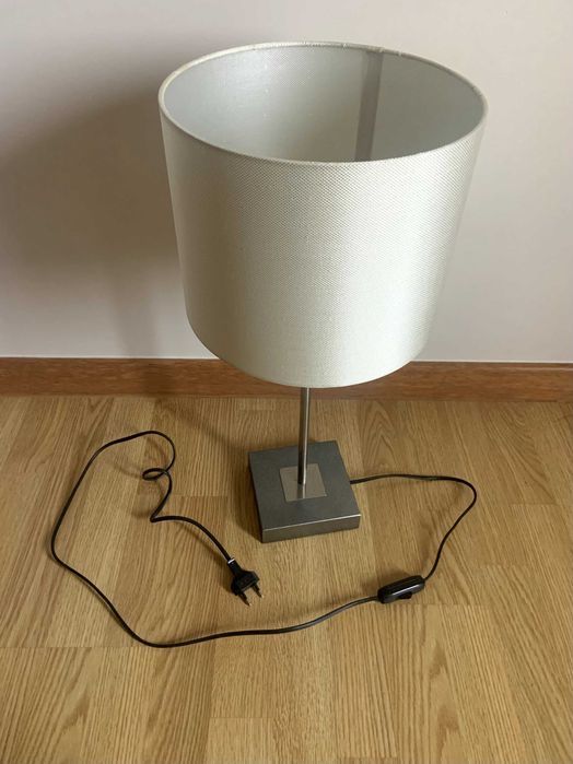 candeeiro de mesa