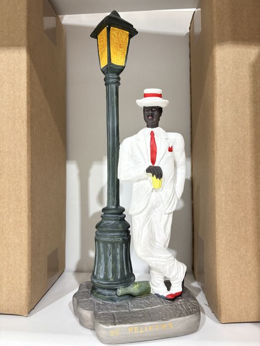 Imagem Decorativa Zé Pelintra com Candeeiro 30Cm