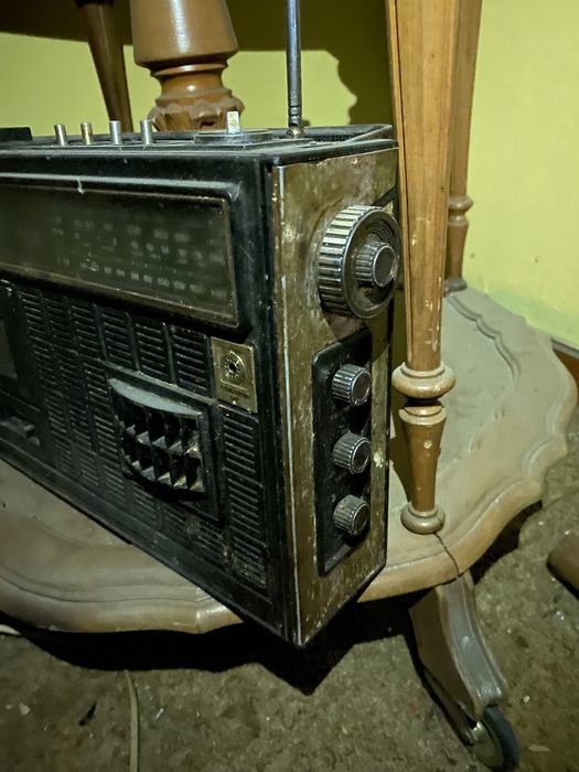 radio, pote, moldura, tabuleiro