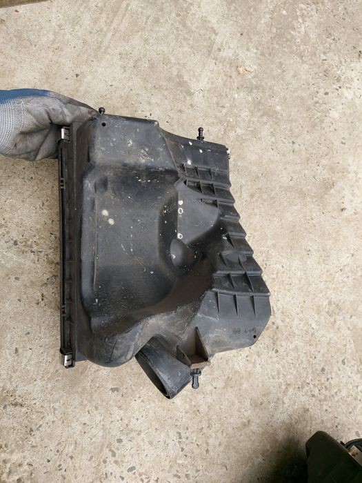 Корпус повітряного фільтра Опель Астра Г Ж Зафіра А Astra G Zafira A