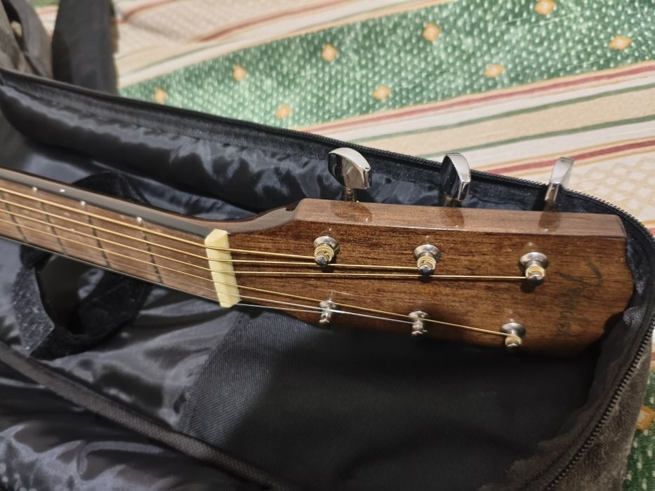 Guitarra acústica Fender classic