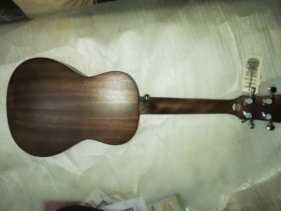 Ukulele concerto madeira