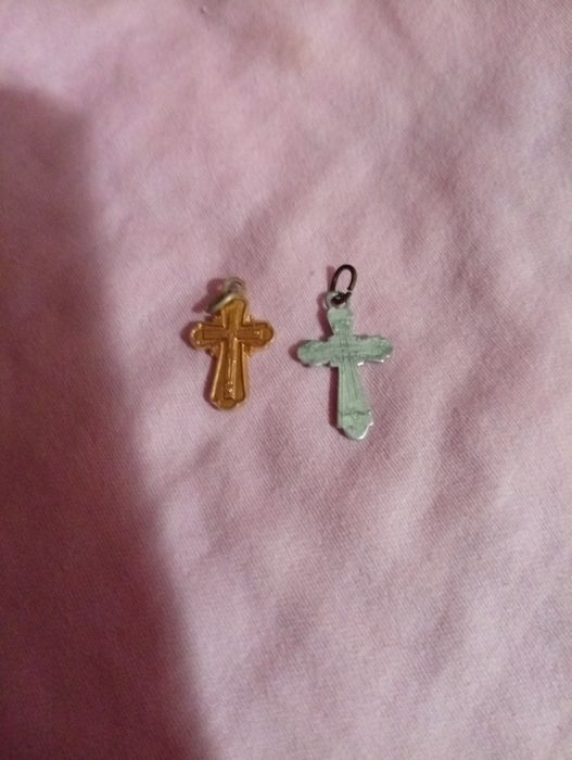 бижутерия и  крестики