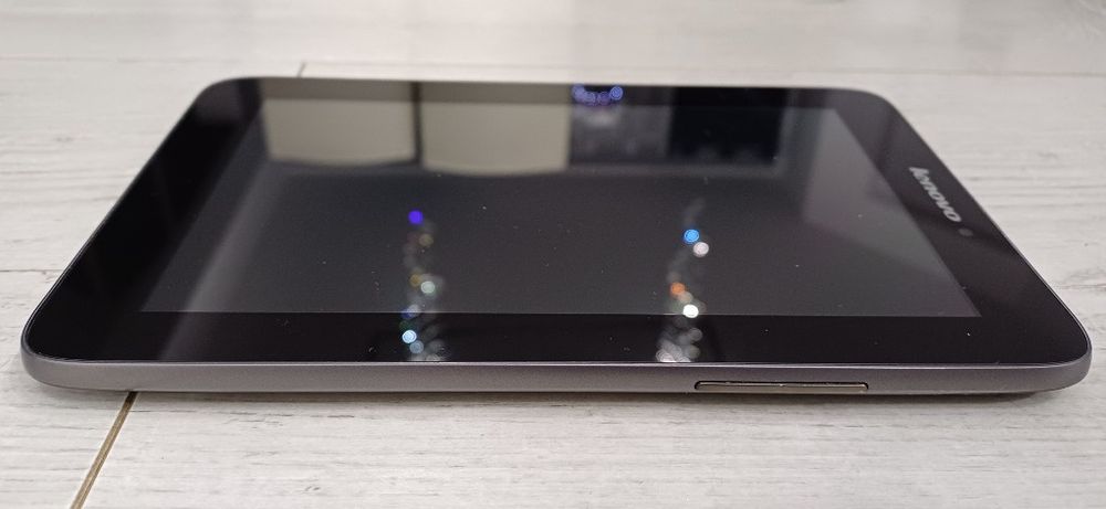 Tablet Lenovo Ideatab A2107-H 7" Dual Sim 16GB 1GB Ram 2+0,3MP BT GPS