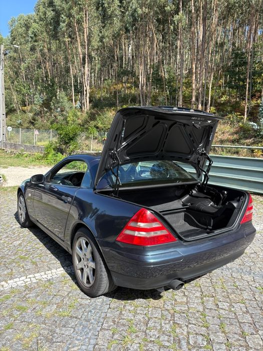 Mercedes SLK 200